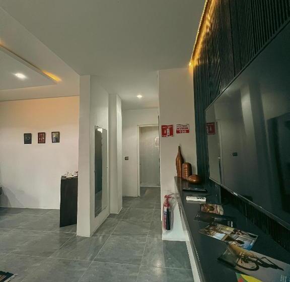 اتاق لوکس, Villa Taouzert
