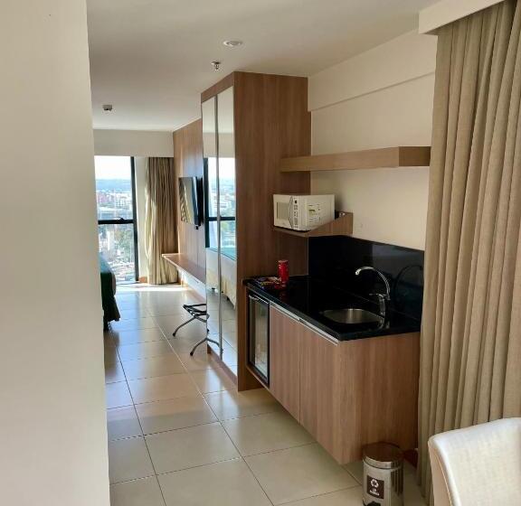 اتاق لوکس سه تخته, Prime Stay   Flats Particulares   Athos Bulcão