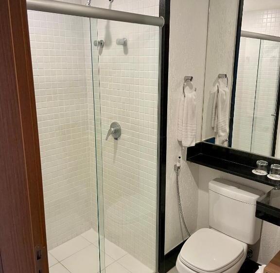 اتاق لوکس سه تخته, Prime Stay   Flats Particulares   Athos Bulcão