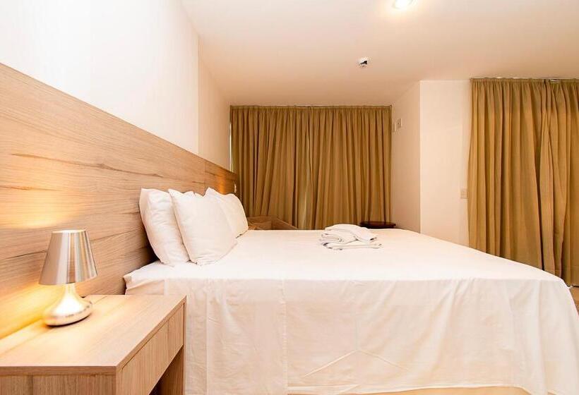 استودیوی استاندارد, Prime Stay   Flats Particulares   Athos Bulcão