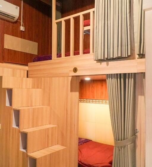 تختخواب در اتاق مشترک, The Puji S Hostel Penida