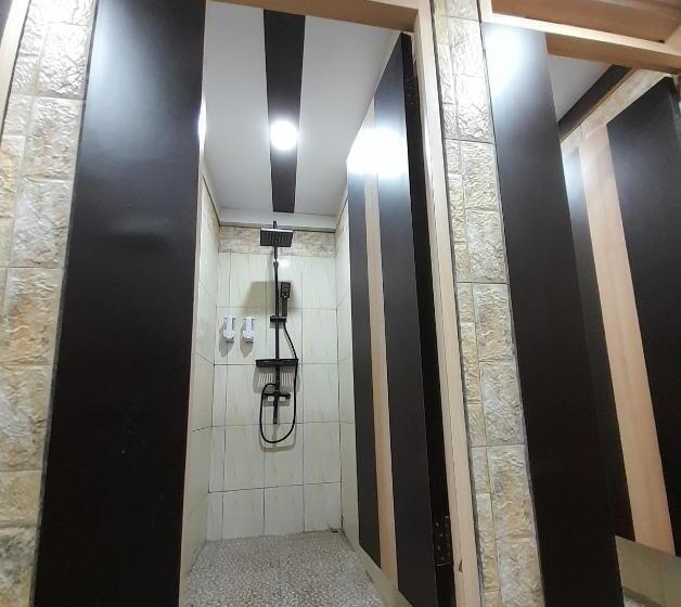 تختخواب در اتاق مشترک, The Puji S Hostel Penida