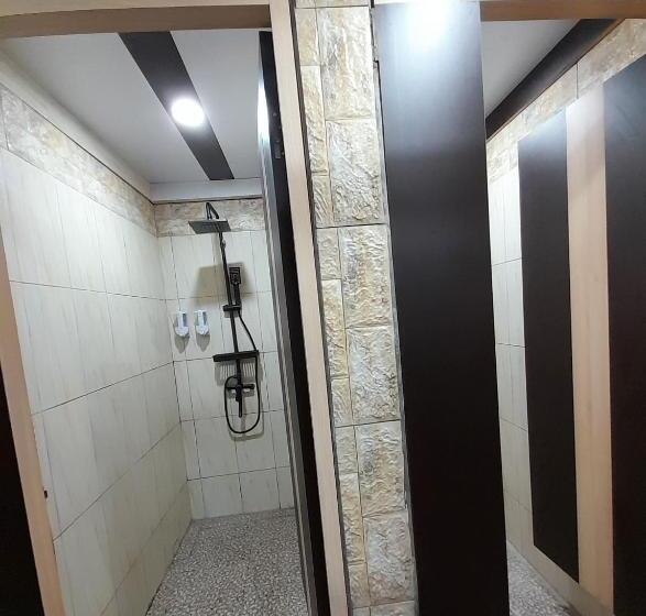 تختخواب در اتاق مشترک, The Puji S Hostel Penida