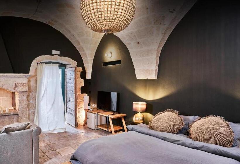 اتاق لوکس, Bambarone La Masseria