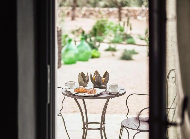 اتاق لوکس, Bambarone La Masseria