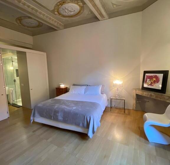 اتاق سوپریور, Bb A Parma Duomo