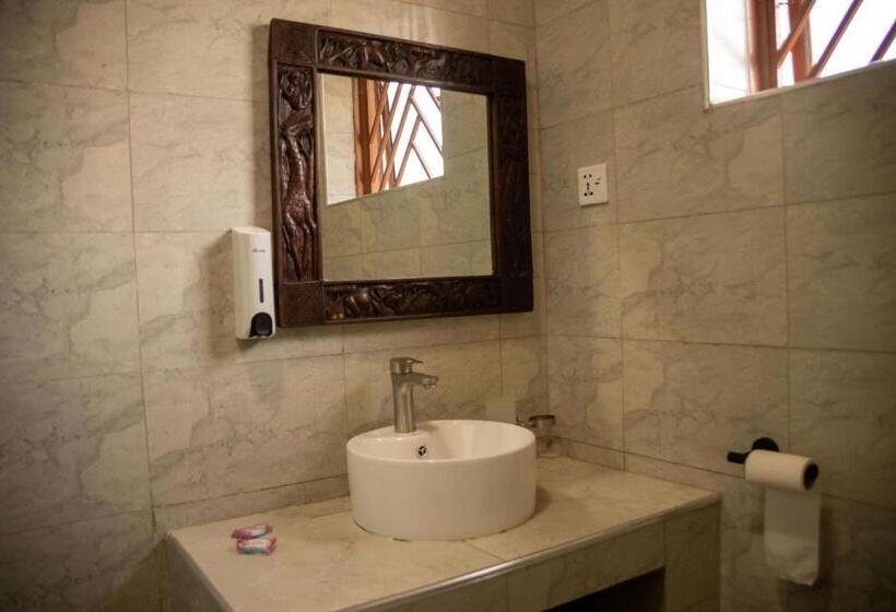 اتاق استاندارد, Heritage Hotels Arua