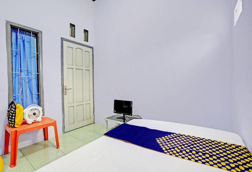 اتاق استاندارد, Oyo Life 92937 Kost Putri Sarkara Syariah