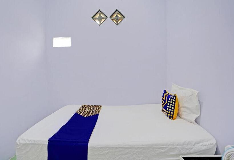 اتاق استاندارد یک نفره, Oyo Life 92937 Kost Putri Sarkara Syariah