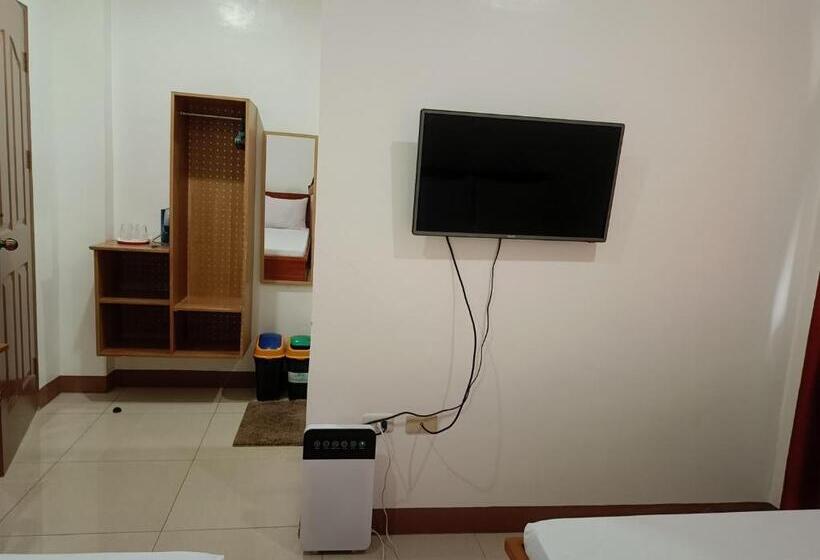 اتاق استاندارد چهار تخته, Marion S Inn 1 Bantayan Powered By Cocotel