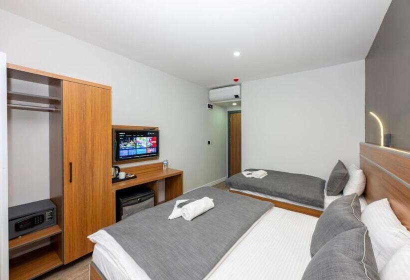 اتاق استاندارد سه نفره, Mayza Otel