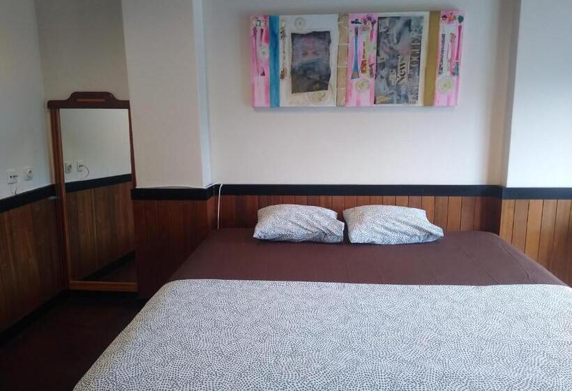 اتاق استاندارد با تخت بزرگ, Melaya Private Rooms