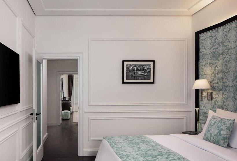 带大床的套房, Sanasaryan Han, A Luxury Collection Hotel, Istanbul