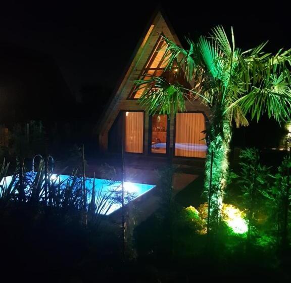 بانگلوی لوکس, Teona Kartepe Bungalov