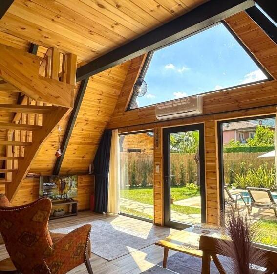 بانگلوی لوکس, Teona Kartepe Bungalov