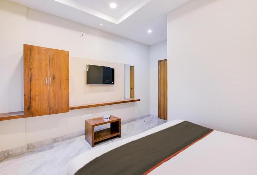 اتاق کلاسیک سه تخته, Collection O Hotel Simhadri Grand