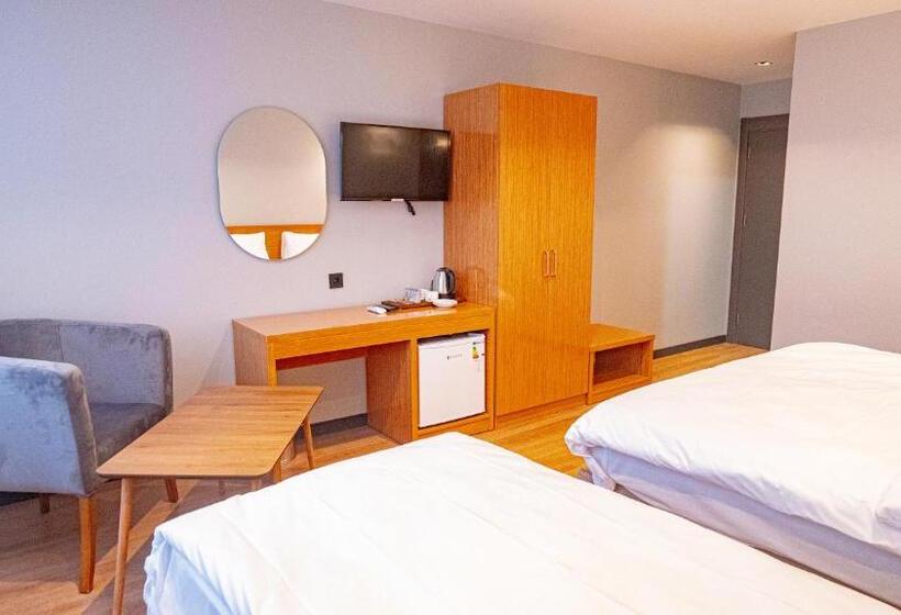 اتاق سوپریور سه تخته, Elite Marmara Bosphorus & Otel