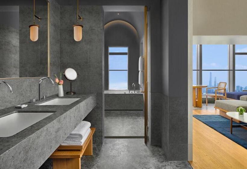 استودیوی لوکس, Artyzen New Bund 31 Shanghai Qiantan