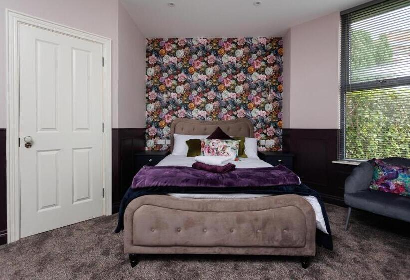 اتاق لوکس, Boutique Stays At 78