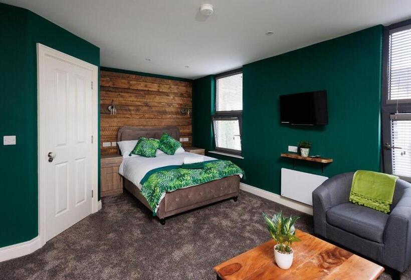 اتاق لوکس, Boutique Stays At 78