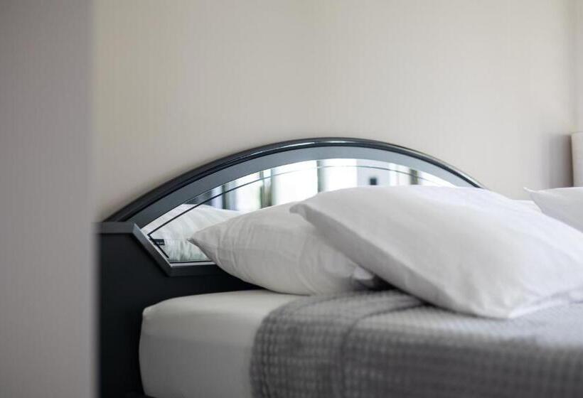 اتاق استاندارد, Luxury Room With King Size Bed