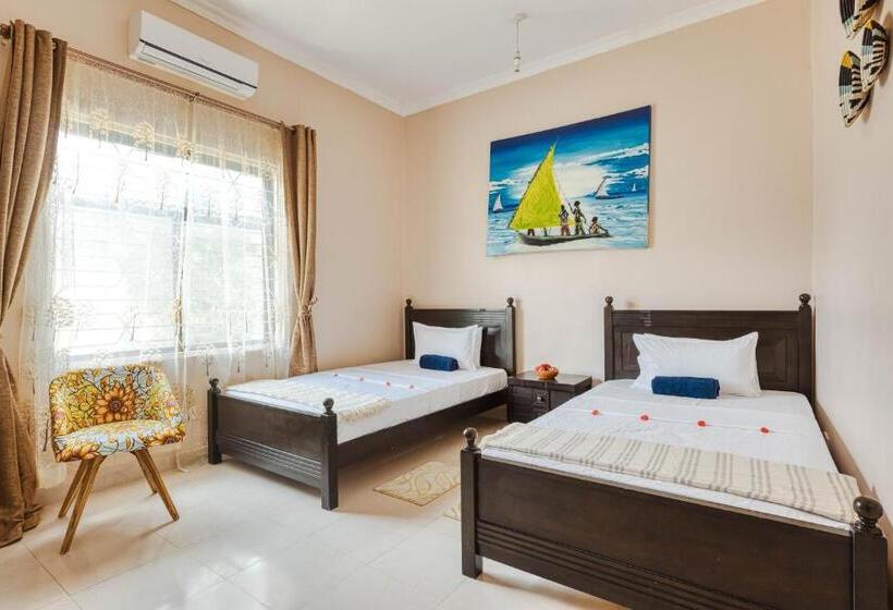 اتاق استاندارد, Shivo Guest House