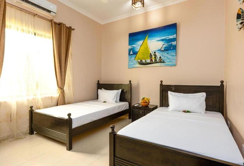 اتاق استاندارد, Shivo Guest House