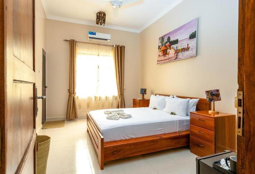 اتاق لوکس, Shivo Guest House