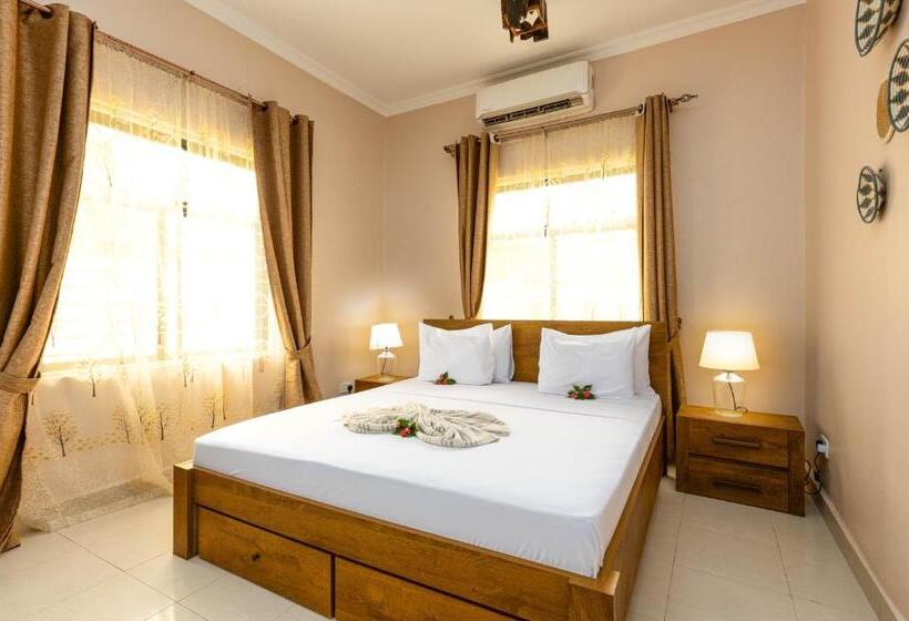 اتاق لوکس با تخت بزرگ, Shivo Guest House