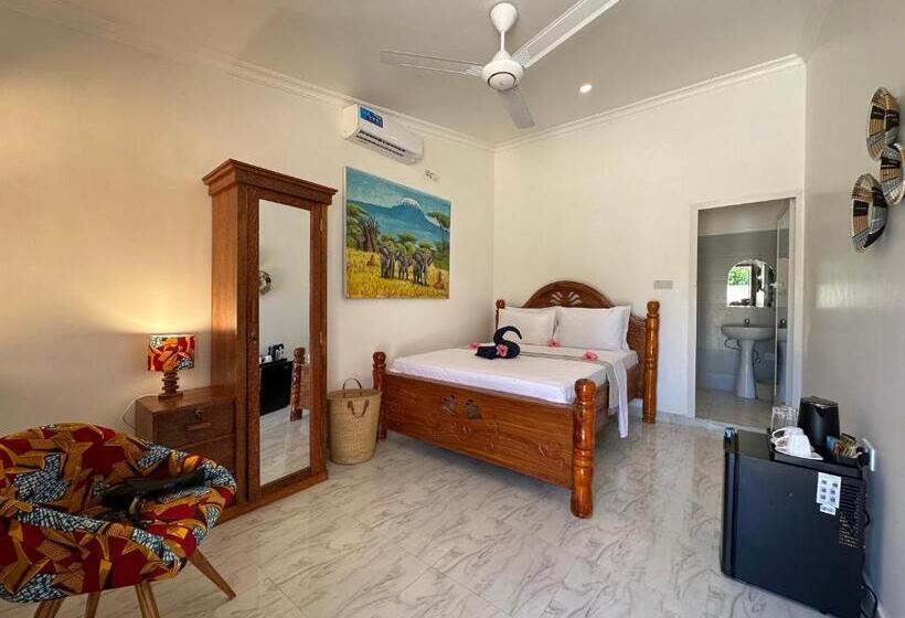 اتاق لوکس, Shivo Guest House