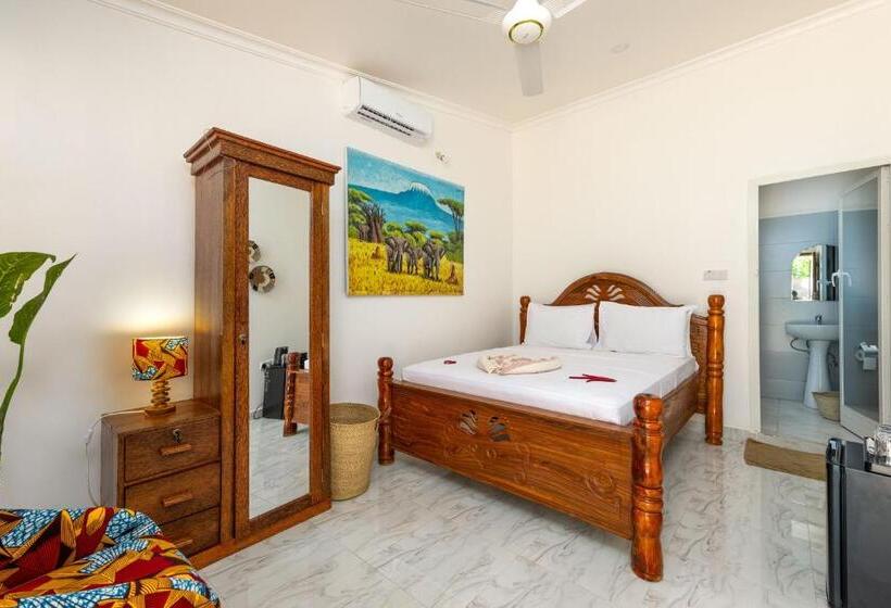اتاق لوکس, Shivo Guest House