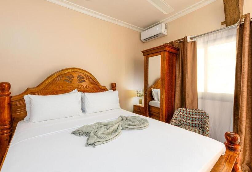 اتاق اکونومی, Shivo Guest House