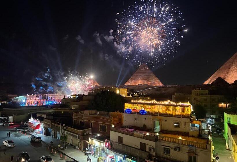 سوئیت با بالکن, Pyramids Top Guest House Suite