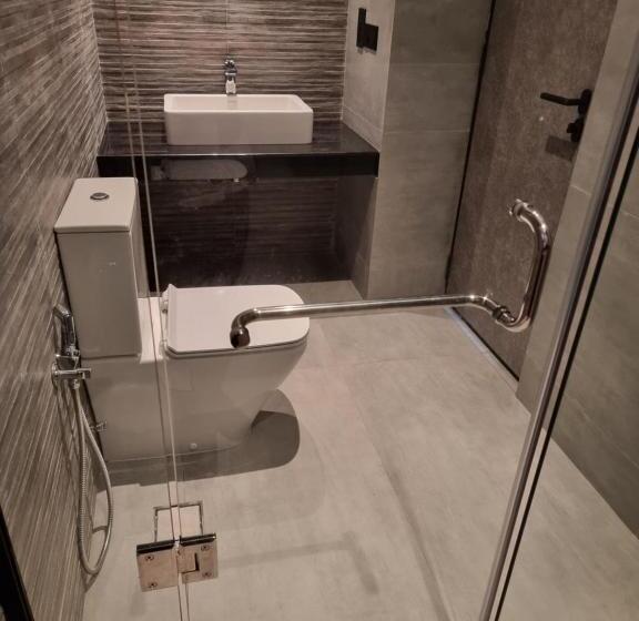 1 Bedroom Penthouse Apartment, Vaux Park Street   A Collection Of 8 Luxury Lofts