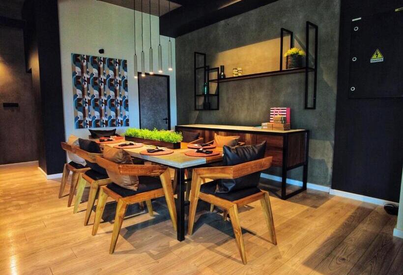 آپارتمان 3 خوابه, Vaux Park Street   A Collection Of 8 Luxury Lofts