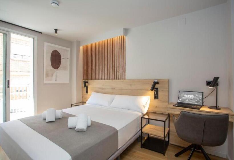 اتاق استاندارد با بالکن, Aila Ii Hotel Boutique By Singularstays   Digital Access