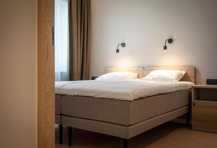 اتاق سوپریور, Espak Hostel