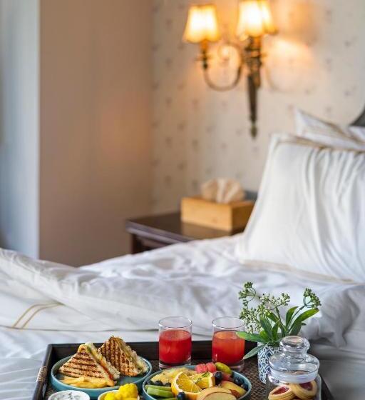 سوییت, Brij Anayra Dharamshala   A Himalayan Luxury Retreat