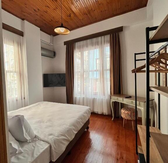 سوییت جونیور, Dimora Kadıköy
