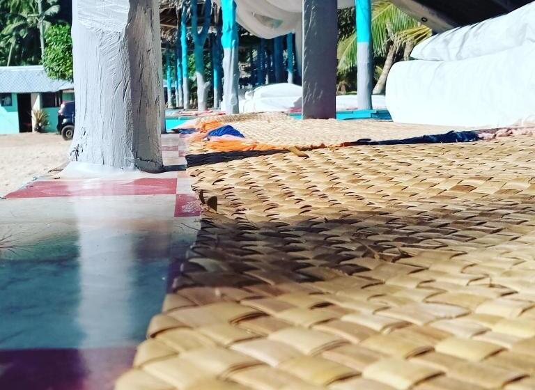 اتاق استاندارد, Jaymy Beach Fales