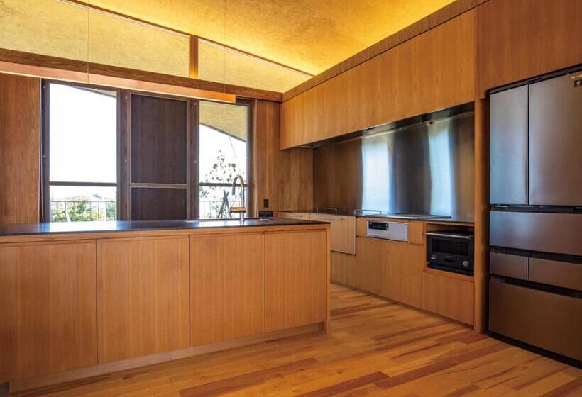 Suite with lake view, Yanmar Sunset Marina Clubhouse&