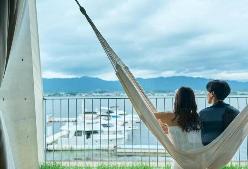 اتاق استاندارد با چشم‌انداز دریاچه, Yanmar Sunset Marina Clubhouse&