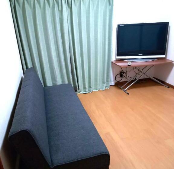 اتاق استاندارد چهارنفره با سرویس بهداشتی مشترک, Guesthouse法華寺yoshikawa