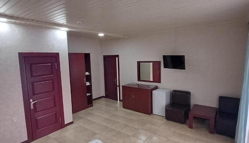 اتاق استاندارد با بالکن, Gabala Bliss Inn Hotel And Restaurant