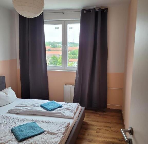 آپارتمان 1 خوابه با بالکن, Monteurwohnung Workere S Apartment Gera