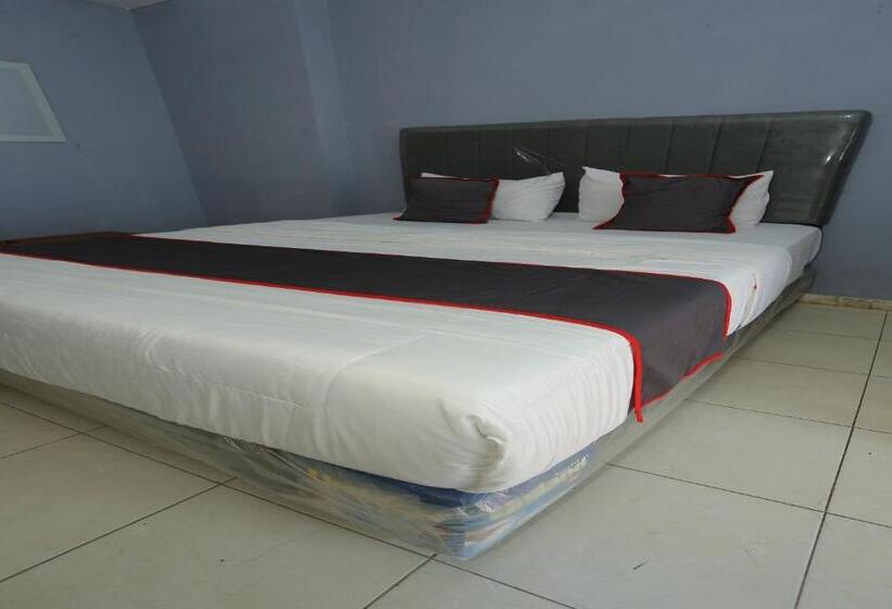 اتاق لوکس, Collection O 93148 Pelangi Residence 2