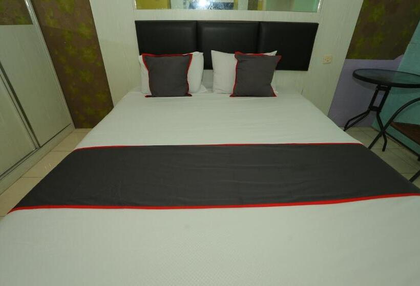 اتاق لوکس, Collection O 93148 Pelangi Residence 2
