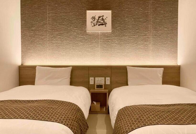Standard Triple Room with Terrace, Dormy Inn Premium Ginza