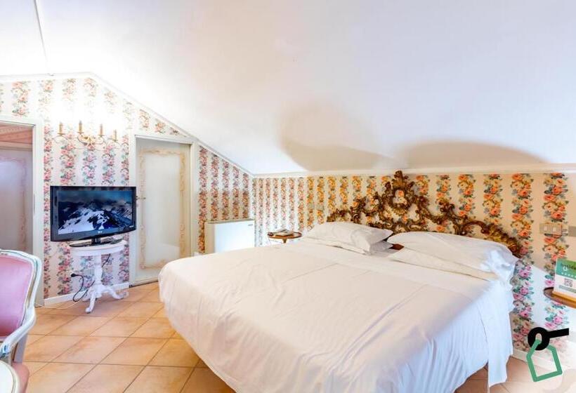 اتاق استاندارد, Hotiday Room Collection   Ferrara