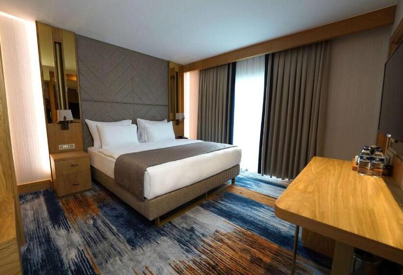 اتاق سوپریور, Days Inn By Wyndham Istanbul Bomonti